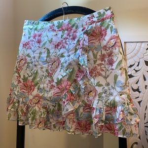 Cute summer floral skirt🌸